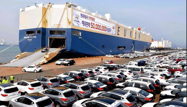 Việc quản lý thị trường ô tô nhập khẩu tại Việt Nam đã và đang có nhiều ý kiến trái chiều giữa các bên liên quan