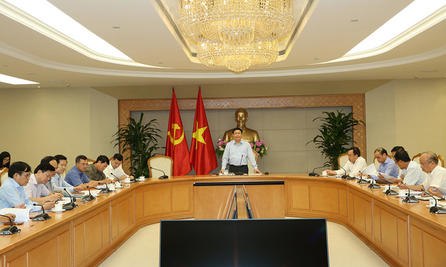 Phó Thủ tướng Vương Đình Huệ chủ trì cuộc họp lần thứ 4 của Ban chỉ đạo xử lý tồn tại, vướng mắc 12 dự án ngành Công Thương.
