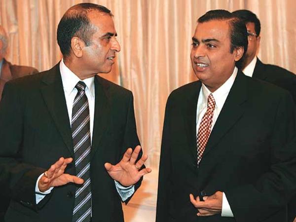 
​Tỷ phú Sunil Bharti Mittal (trái) và tỷ phú Mukesh Ambani “đút túi” 1,5 tỷ USD/ngày. (Nguồn: BI)
