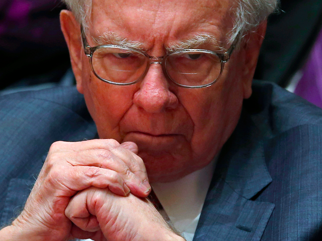 Tập đoàn Berkshire Hathaway, “con cưng” của tỷ phú Warren Buffett mất 3 tỷ USD chỉ vì bão lũ. (Nguồn: BI)