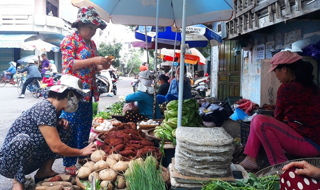 Giá rau xanh ở Bình Định cũng tăng cao