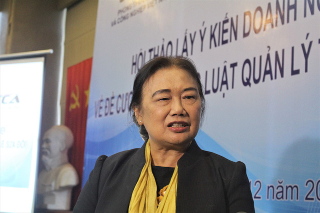 Bà Nguyễn Thị Cúc cho rằng việc gộp thu thuế và thu BHXH phải đặt trên tiêu chí lợi ích và quyền lợi chung của các bên. (Ảnh: Hồng Vân)