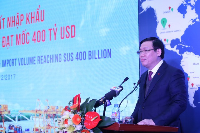 Phó Thủ tướng Vương Đình Huệ tại Hội nghị ghi nhận xuất nhập khẩu của Việt Nam đạt 400 tỷ USD