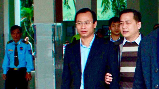 Ông Vũ nhôm (bên phải) trong một lần đi cùng ông Xuân Anh, nguyên Bí thư thành ủy Đà Nẵng. Ảnh: Pháp luật TPHCM