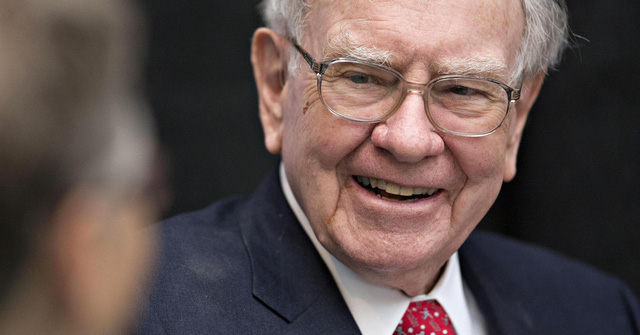 Tỷ phú Warren Buffett làm việc trong lễ Giáng sinh từ khi còn là một cậu bé