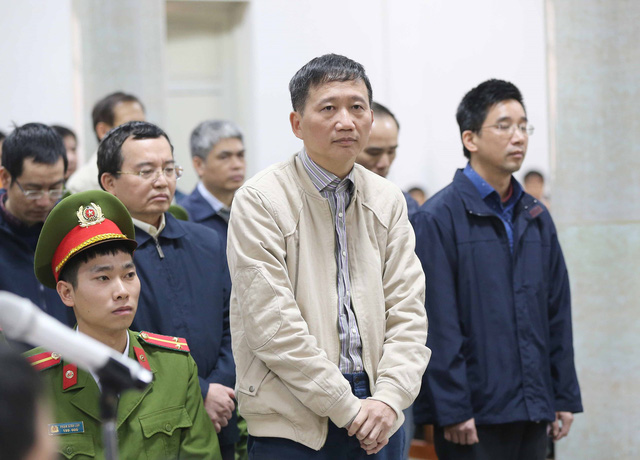 
Bị cáo Trịnh Xuân Thanh và đồng phạm tại phiên tòa. Ảnh: Doãn Tấn – TTXVN
