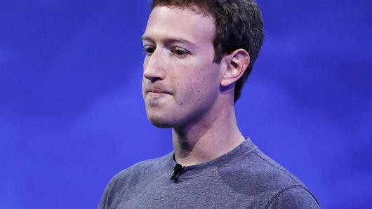 Tỷ phú Mark Zuckerberg mất 9 tỷ USD (tương đương gần 205 nghìn tỷ đồng) trong vòng 48 giờ qua. (Nguồn: CNBC)