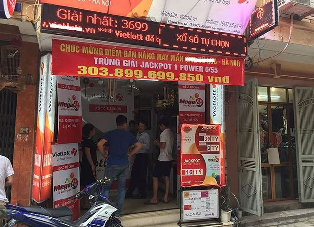 Hé lộ về người trúng giải Vietlott hơn 300 tỷ đồng ở Hà Nội
