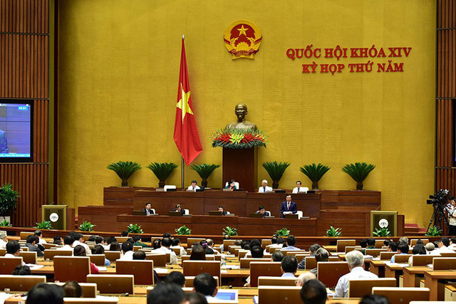 Đại biểu dẫn các thống kê cho thấy năng suất lao động của Việt Nam thấp hơn nhiều nước trong ASEAN.