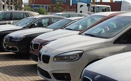 126 công-ten-nơ xe BMW gian lận thương mại đã tái xuất
