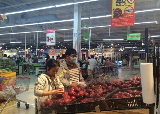 
Nhiều loại trái cây nhập khẩu đang có giá rẻ bất ngờ.
