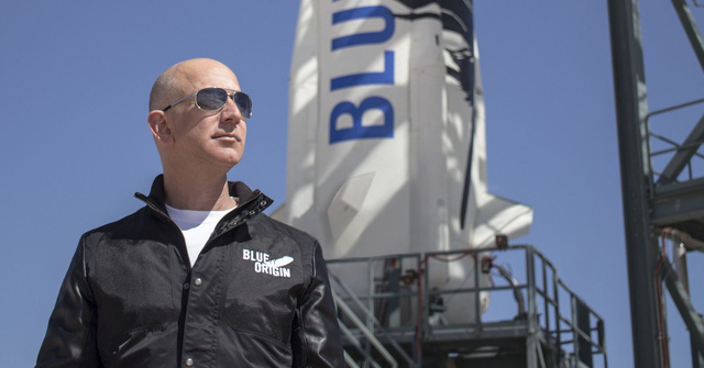 Tỷ phú Jeff Bezos giàu hơn ít nhất 50 tỷ USD so với bất cứ ai