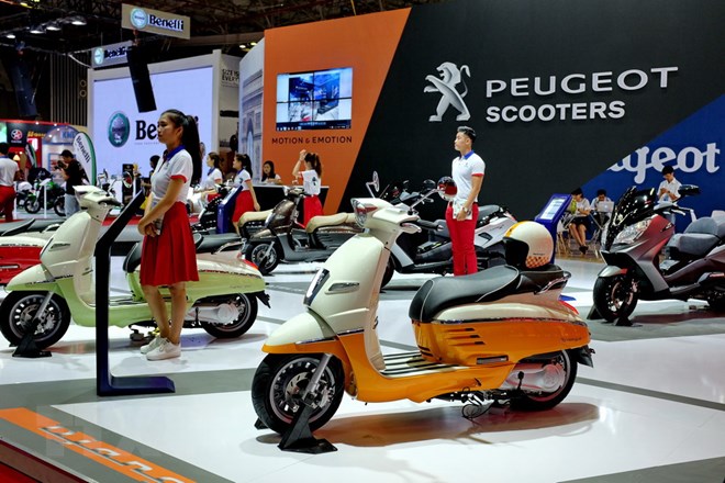 Tổng cộng mỗi ngày Honda, Piaggio, Suzuki, SYM và Yamaha tiêu thụ hơn 8.700 chiếc xe máy tại Việt Nam