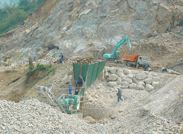 Đề nghị điều chỉnh quy hoạch khai thác mỏ kẽm để “cứu sống” doanh nghiệp