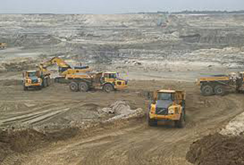 Hoà Phát tuyên bố mua 10 triệu tấn quặng sắt từ mỏ Thạch Khê 