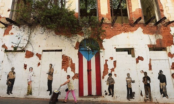 Sau Hy Lạp, đến lượt Puerto Rico tuyên bố vỡ nợ
