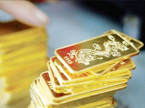 Giá vàng “lao dốc”, mất mốc 33 triệu đồng/lượng
