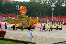 Hình ảnh đoàn diễu binh oai hùng, khí thế tại Quảng trường Ba Đình
