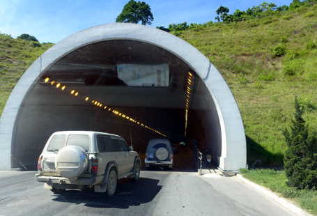 Bộ GTVT chỉ đạo dừng thu phí qua hầm đường bộ Đèo Ngang từ ngày mai