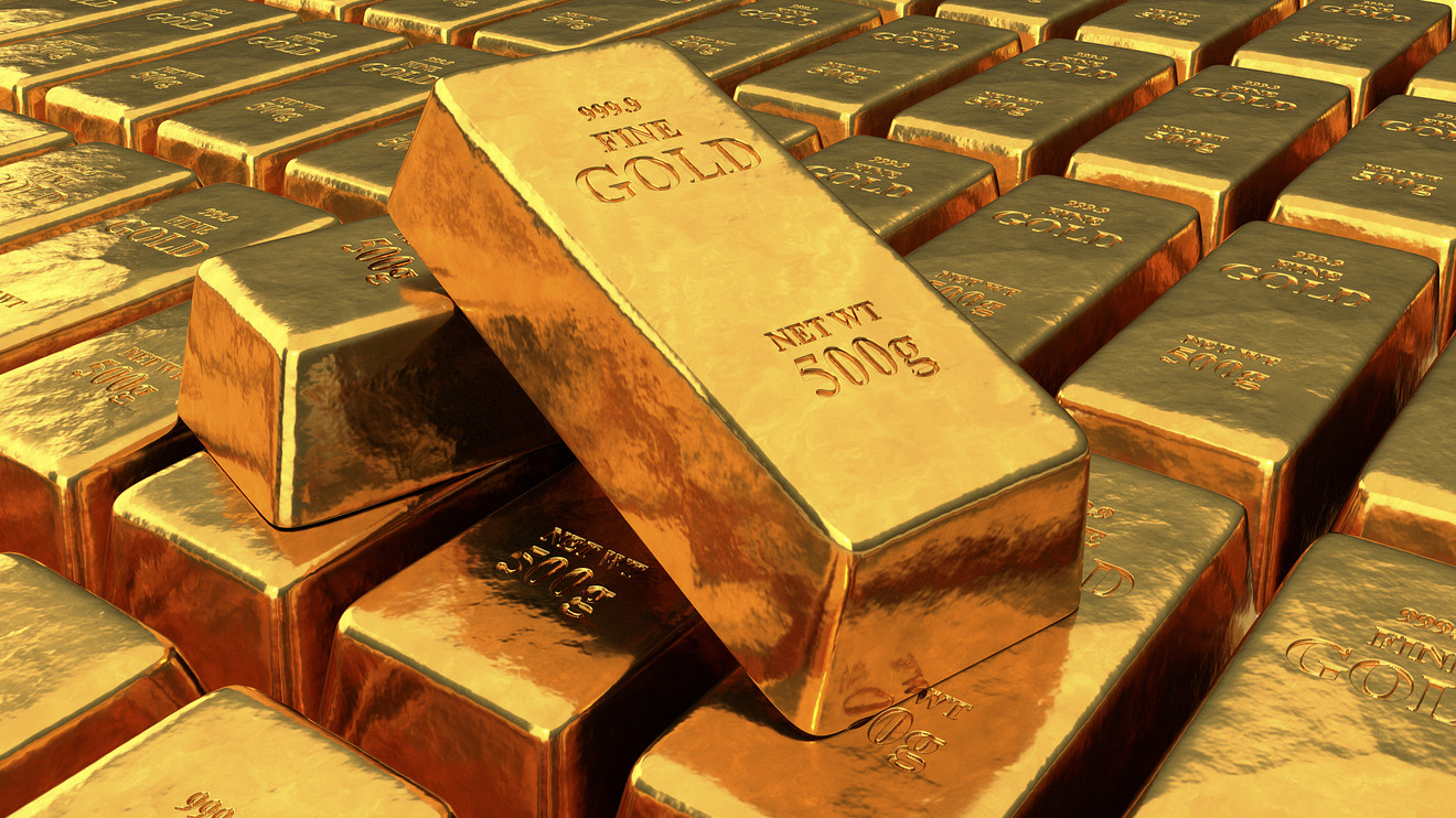 Mỹ nguy cơ lạm phát, vàng tăng vọt sát mốc 1.800 USD/ounce
