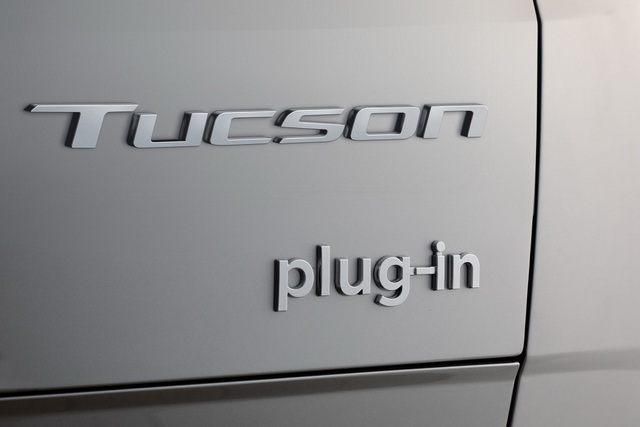 Hyundai vén màn Tucson Plug-In Hybrid - 3