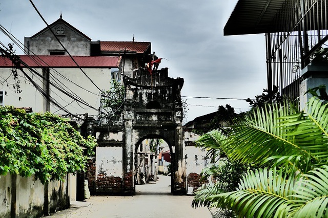 Ngôi làng ở Hà Nội một thời nổi tiếng, dân giàu to nhờ cây kim sợi chỉ - 1