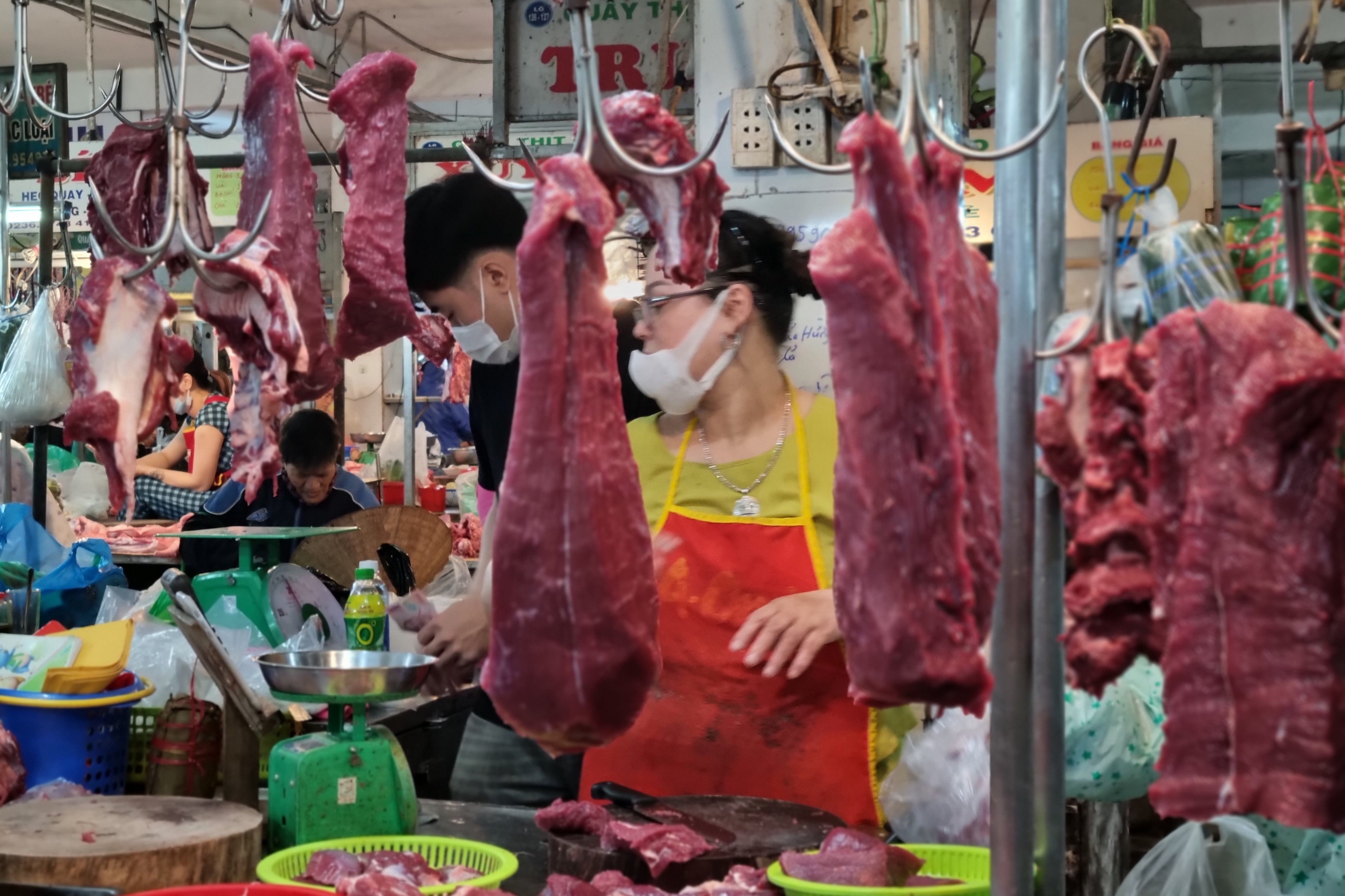 Đà Nẵng: Sức mua yếu, giá thực phẩm Tết chỉ tăng nhẹ