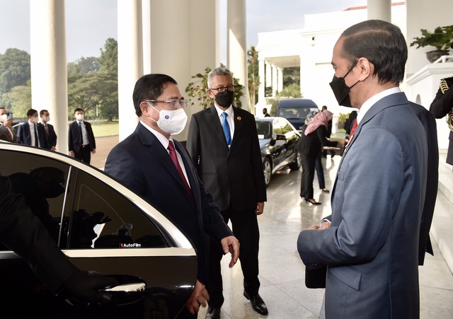 Thủ tướng Phạm Minh Chính, Tổng thống Indonesia tính nối lại đường bay - 1