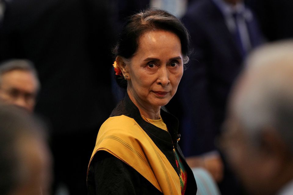 Bà Suu Kyi lên tiếng trong lần đầu trực tiếp hầu tòa