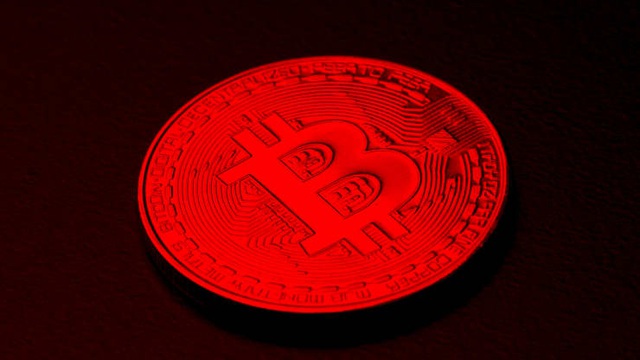 Đà bán tháo tiếp diễn, bitcoin lao nhanh về mốc 33.000 USD - 1