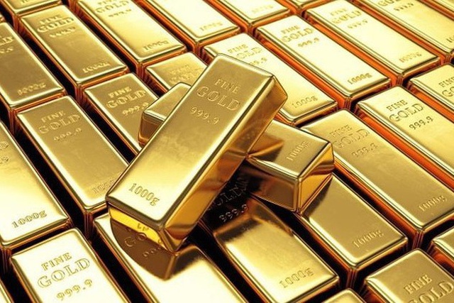 Giá vàng tăng vọt qua mốc 1.900 USD/ounce, dồn dập mua vào - 1