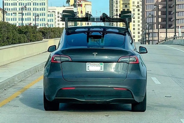 Hãng xe Tesla đang thử nghiệm công nghệ mà Elon Musk từng chê thậm tệ - 4