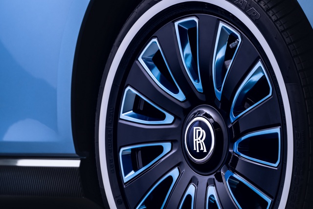 Cận cảnh siêu phẩm mới giá 28 triệu USD của Rolls-Royce - 27