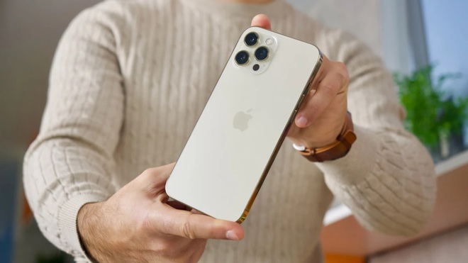 Apple sẽ ra mắt iPhone 14 Max giá mềm vào năm 2022? - 2