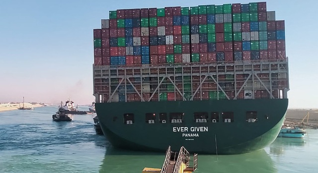 Siêu tàu container Ever Given đã được thả khỏi kênh đào Suez 