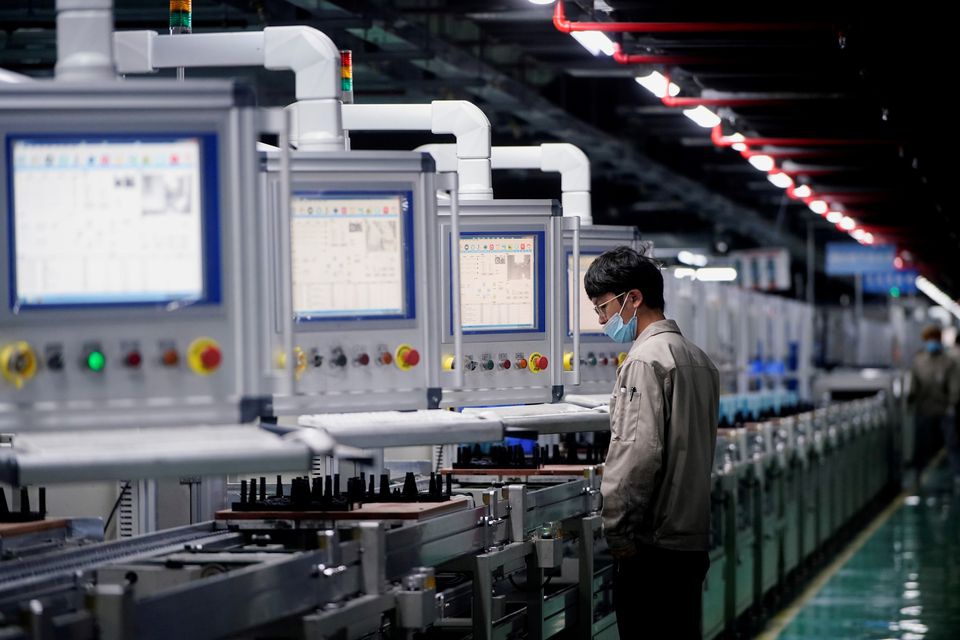 Con số báo động về hoạt động sản xuất của Trung Quốc