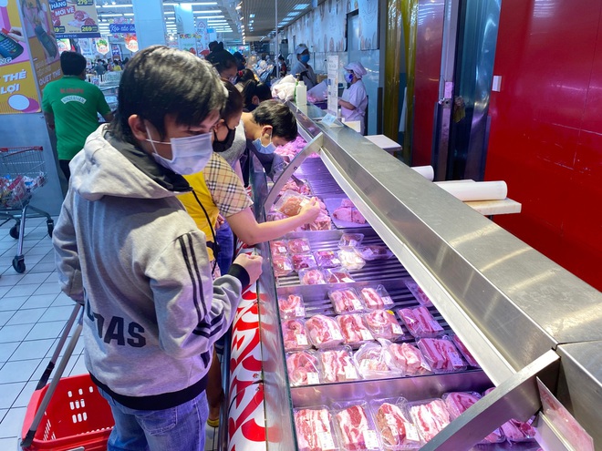 BaF Việt Nam (BAF) sẽ nhận 99,9% vốn một công ty chăn nuôi lợn tại Đồng Nai