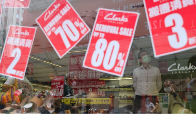 Hàng xóm làm khu miễn thuế, thiên đường mua sắm Hồng Kông bị đe dọa - 2