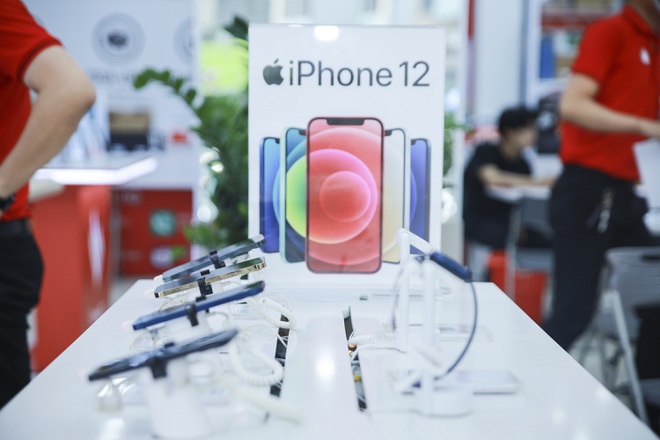 iPhone đời cũ đồng loạt giảm giá, dọn đường chờ iPhone 13 về Việt Nam - 1