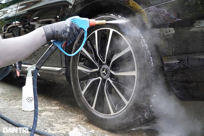 Bỏ việc đi rửa xe bằng cách siêu mới, kỹ sư nhiệt điện kiếm tiền khủng - 2