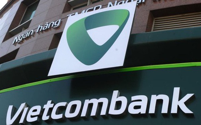 Vietcombank lãi khủng hơn 19.300 tỷ đồng, nợ nghi ngờ mất vốn tăng sốc - 1