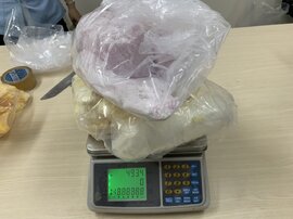 Độn 5kg ma túy vào quần áo, đồ chơi trẻ em gửi từ TP.HCM sang Úc