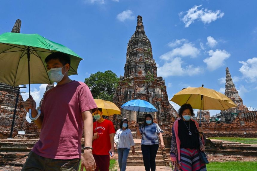 Kinh tế Thái Lan tăng trưởng nhanh hơn khi mở cửa lại du lịch