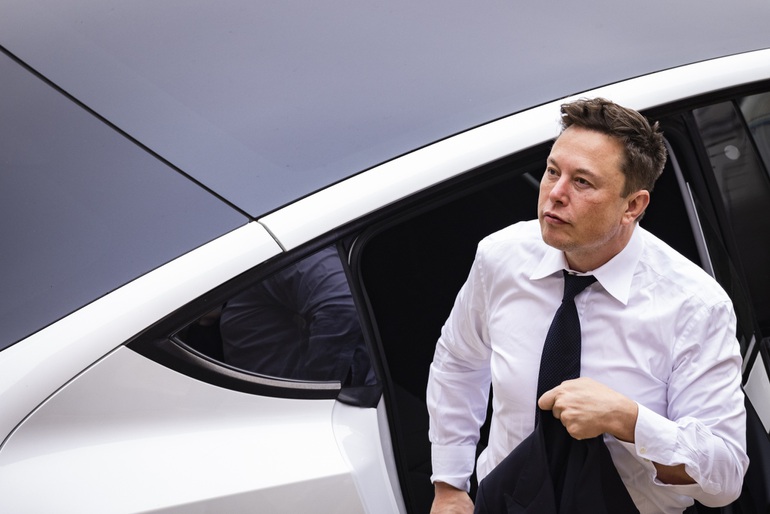 Elon Musk tuyên bố sẽ nộp 11 tỷ USD tiền thuế - 2