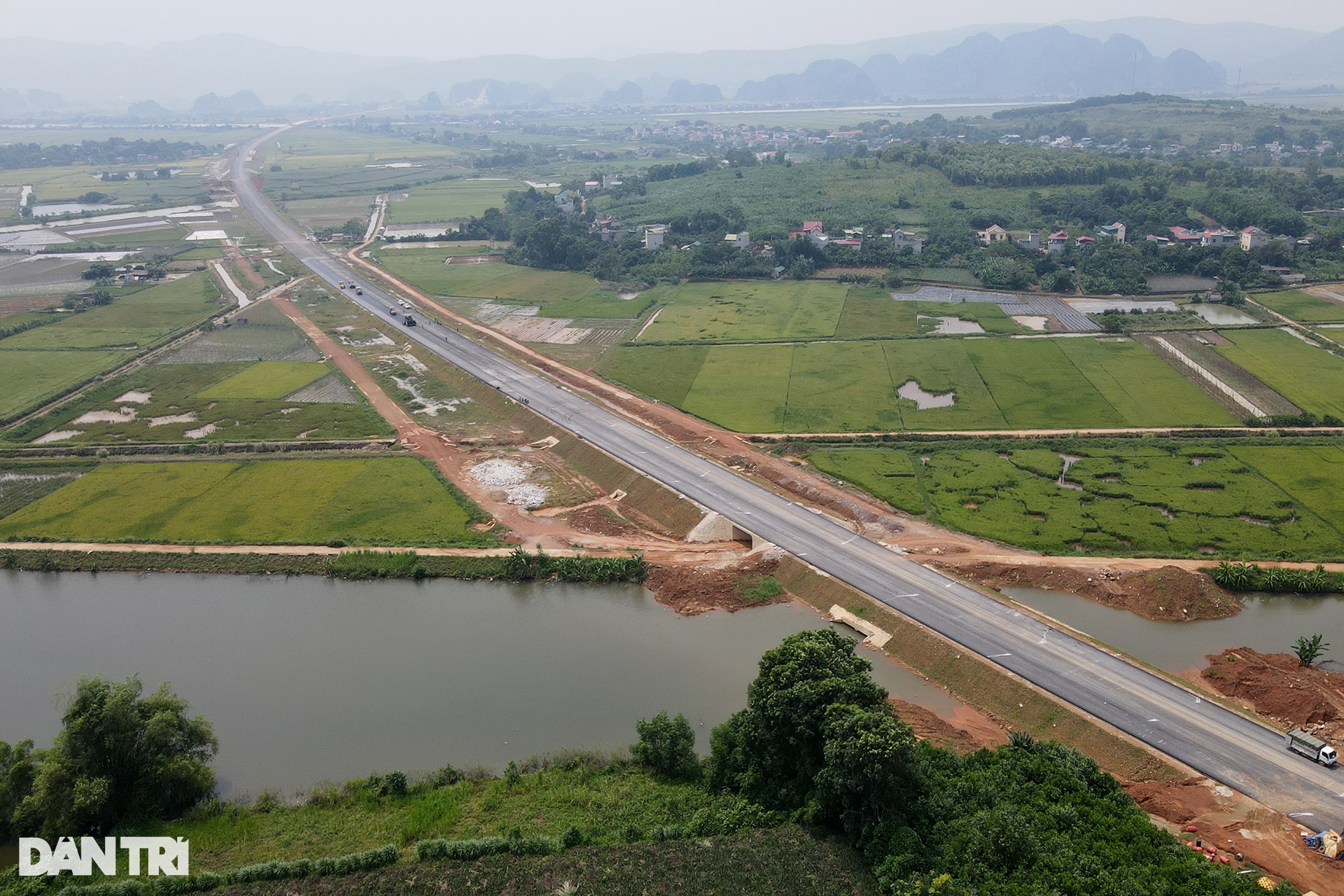 Cao tốc Mai Sơn - QL45 gấp rút hoàn thành để kịp thông xe trước ngày 31/12 - 1