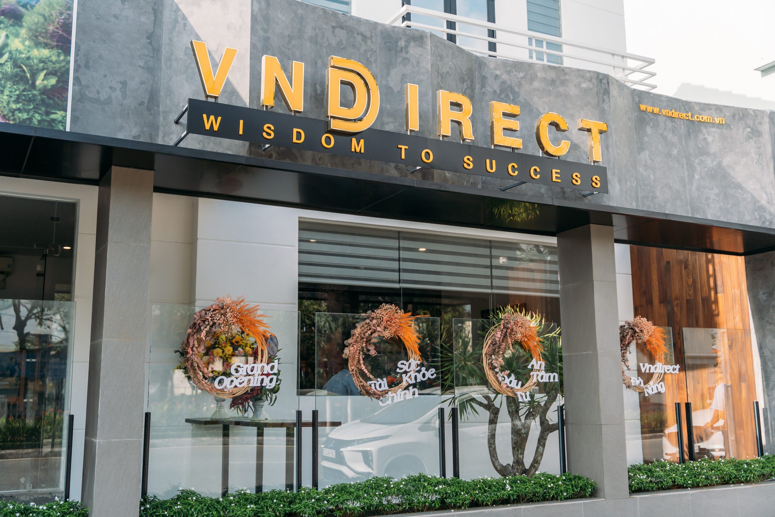 Cấp margin cổ phiếu Thaiholdings khi chưa được phép, VNDirect bị xử phạt