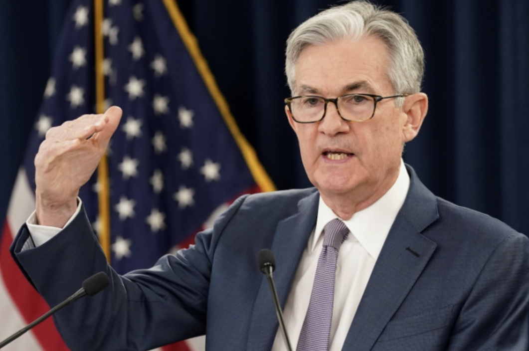 Fed đưa lãi suất lên cao nhất 14 năm, báo hiệu sắp thay đổi chính sách