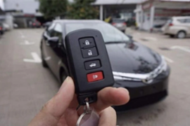 Bao lâu thì cần thay pin cho chìa khóa thông minh ô tô?