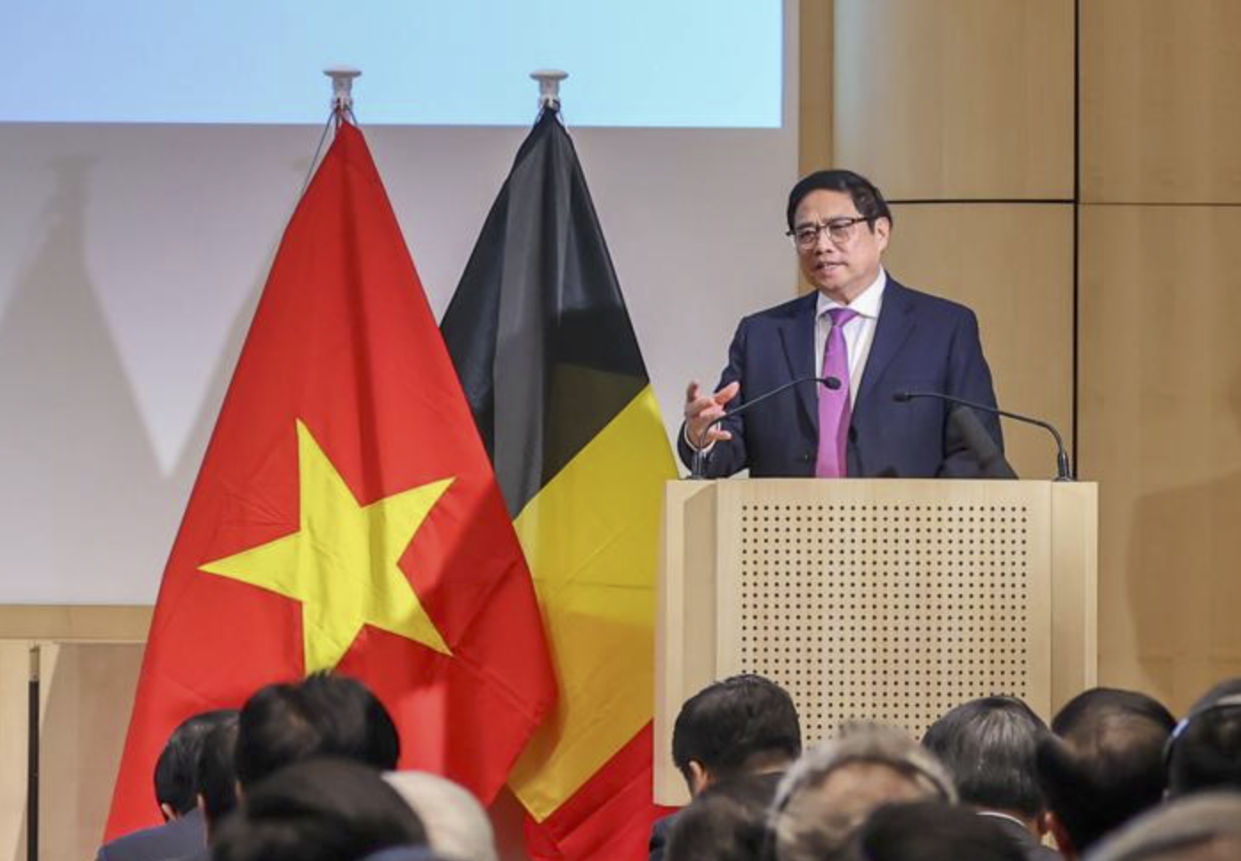 Thủ tướng đề nghị doanh nghiệp Bỉ và châu Âu kêu gọi thêm doanh nghiệp đầu tư vào Việt Nam