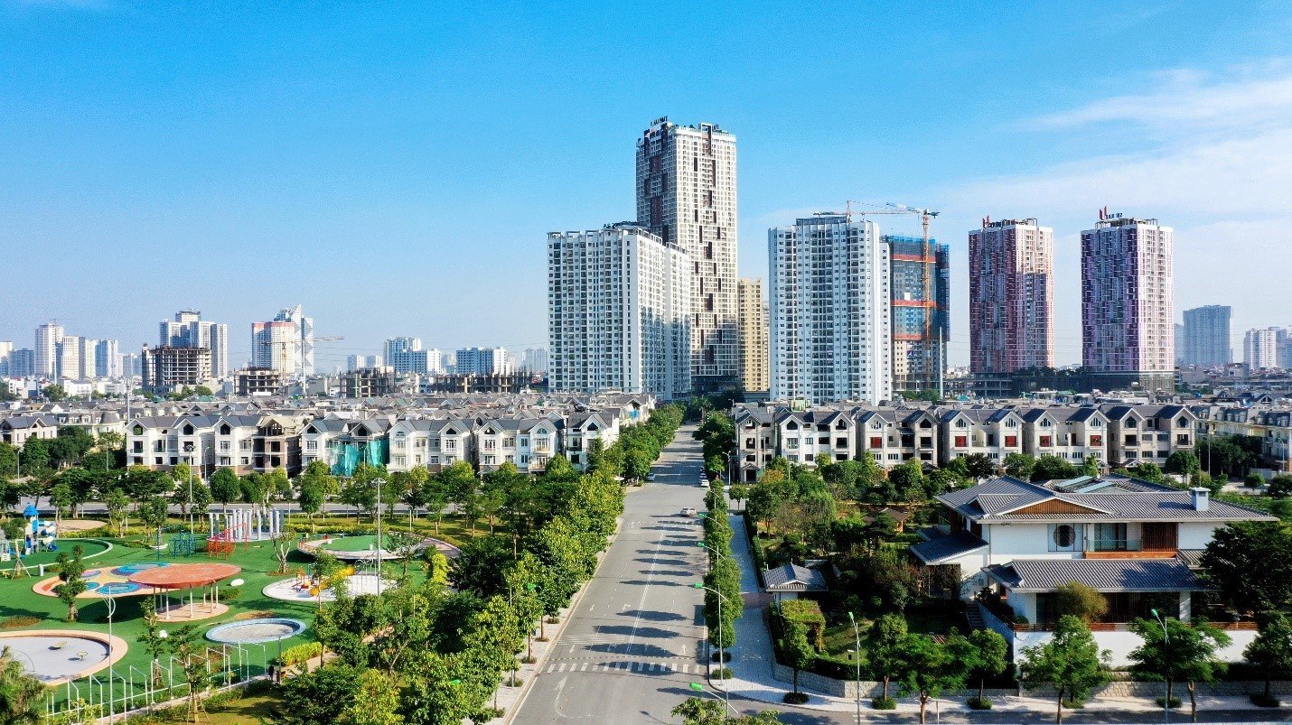 So kè tiềm năng bất động sản giữa hai bờ Đông - Tây Hà Nội
